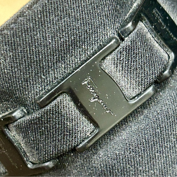 Salvatore Ferragamo Black Fabric Vara Bow Loafers
Size: 7 C (fits true to size) - Picture 4 of 9